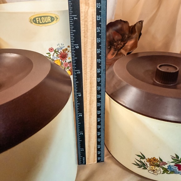 Cream And Brown Floral Sterilite Nesting Canisters Vintage - Picture 3 of 8